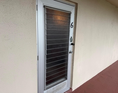 502 Davis Road - Photo Thumbnail 2