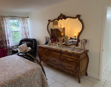 502 Davis Road - Photo Thumbnail 25
