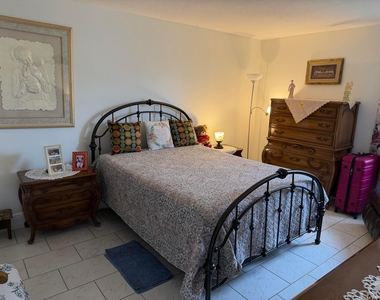 502 Davis Road - Photo Thumbnail 21