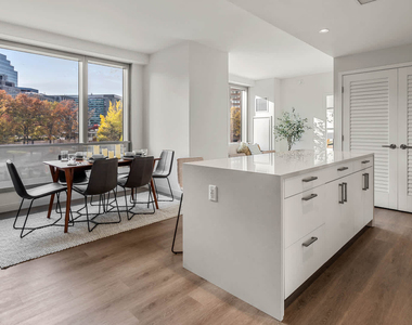 35 Lomasney Way - Photo Thumbnail 15
