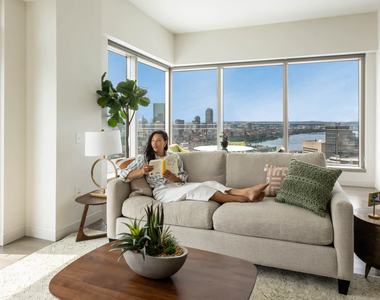 35 Lomasney Way - Photo Thumbnail 19