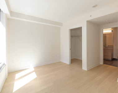 340 Fremont St - Photo Thumbnail 22