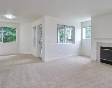 8700 Northeast Bothell Way - Photo Thumbnail 6