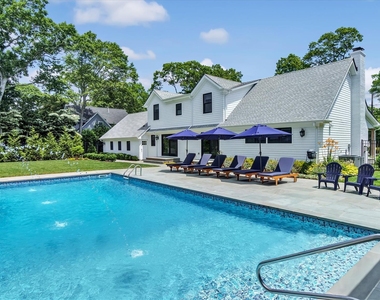 99 Beach Road - Photo Thumbnail 31