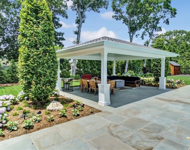 99 Beach Road - Photo Thumbnail 32