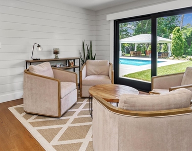 99 Beach Road - Photo Thumbnail 17