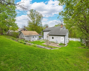 5 Valley Farm Road - Photo Thumbnail 24