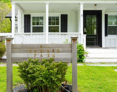 5 Valley Farm Road - Photo Thumbnail 13