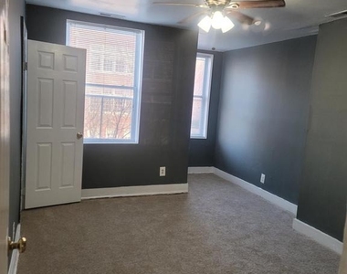 34 O Street Nw - Photo Thumbnail 2