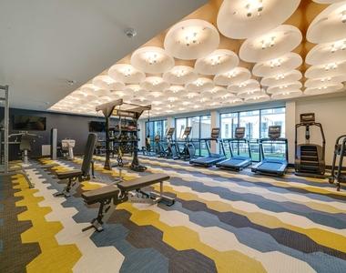 750 Hawthorn Row - Photo Thumbnail 9