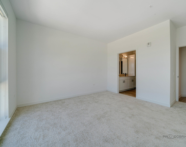 750 Hawthorn Row - Photo Thumbnail 15