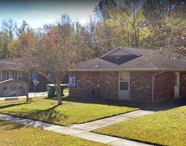 46 Iris Ln - Photo Thumbnail 3