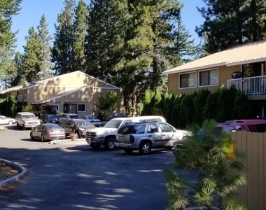 906 W 2nd Street - Photo Thumbnail 3