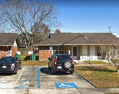 46 Iris Lane - Photo Thumbnail 7