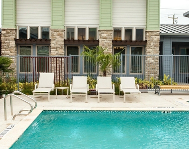 11641 Leopard Street - Photo Thumbnail 12