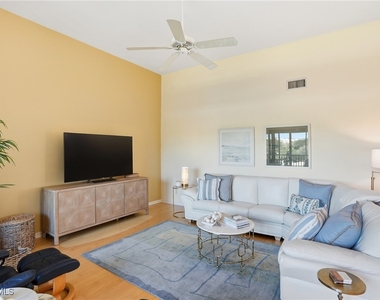 7048 Pelican Bay Boulevard - Photo Thumbnail 5