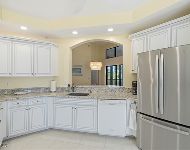 7048 Pelican Bay Boulevard - Photo Thumbnail 12