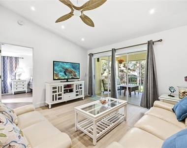 7707 Jewel Lane - Photo Thumbnail 15