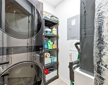 7707 Jewel Lane - Photo Thumbnail 27