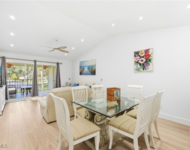 7707 Jewel Lane - Photo Thumbnail 12