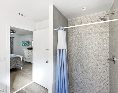 7707 Jewel Lane - Photo Thumbnail 26