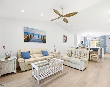 7707 Jewel Lane - Photo Thumbnail 16
