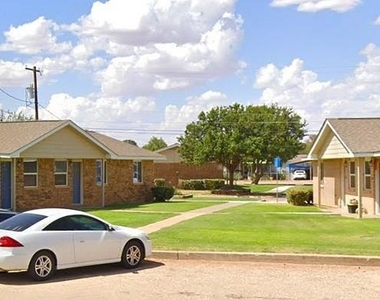 1100 12th St - Photo Thumbnail 2