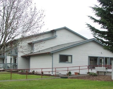 208 Central Avenue - Photo Thumbnail 4