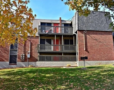 1301 S Scott Ave - Photo Thumbnail 2