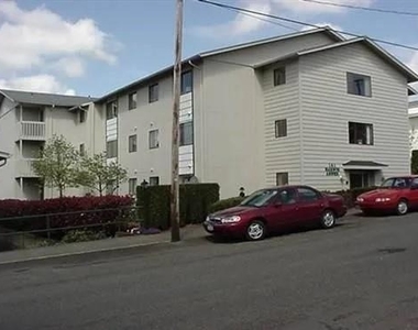141 S River Street - Photo Thumbnail 2