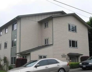 141 S River Street - Photo Thumbnail 3