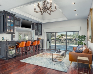 5949 Seabird Drive S - Photo Thumbnail 13