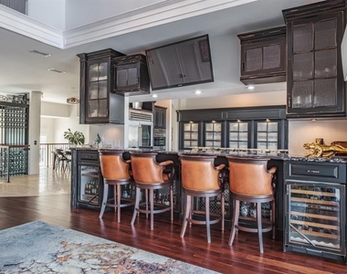 5949 Seabird Drive S - Photo Thumbnail 14