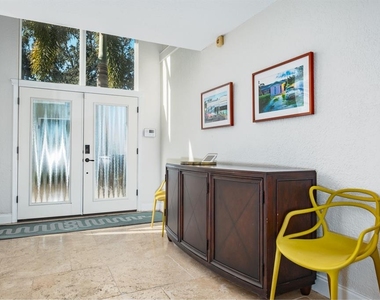 5949 Seabird Drive S - Photo Thumbnail 6