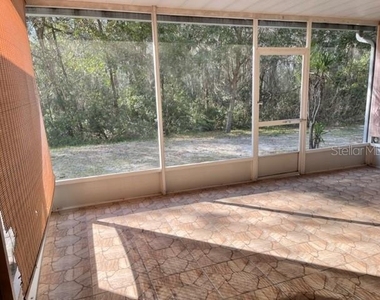 1135 Baronscourt Drive - Photo Thumbnail 23