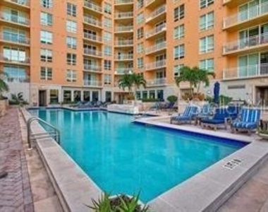 1350 Main Street - Photo Thumbnail 9