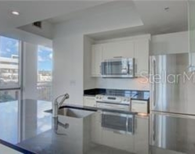 1350 Main Street - Photo Thumbnail 4