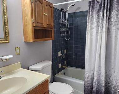 18 Townley Street - Photo Thumbnail 5