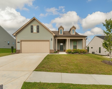 147 Soundview Trace - Photo Thumbnail 1