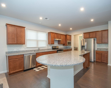 147 Soundview Trace - Photo Thumbnail 14