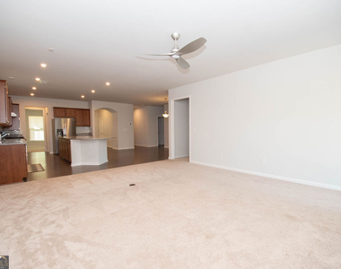 147 Soundview Trace - Photo Thumbnail 22