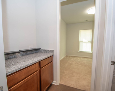 147 Soundview Trace - Photo Thumbnail 18