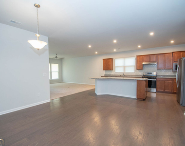 147 Soundview Trace - Photo Thumbnail 12