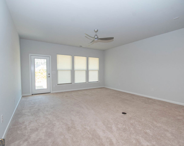 147 Soundview Trace - Photo Thumbnail 20