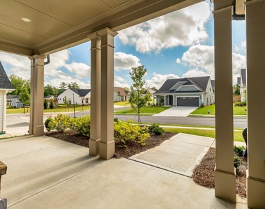 147 Soundview Trace - Photo Thumbnail 4
