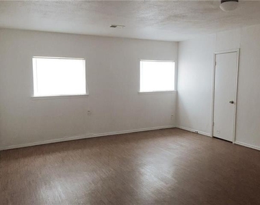 6840 Margaret Drive - Photo Thumbnail 23
