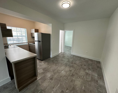 130 Antiquera Avenue - Photo Thumbnail 6