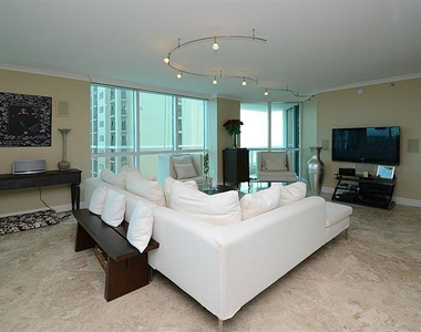 101 S Fort Lauderdale Beach Boulevard - Photo Thumbnail 11