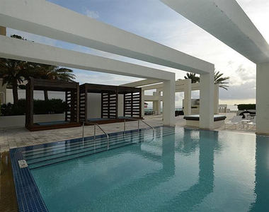 101 S Fort Lauderdale Beach Boulevard - Photo Thumbnail 6