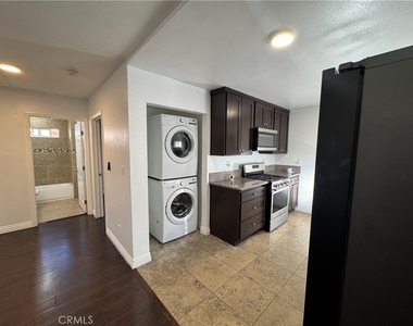 847 W Gage Avenue - Photo Thumbnail 17